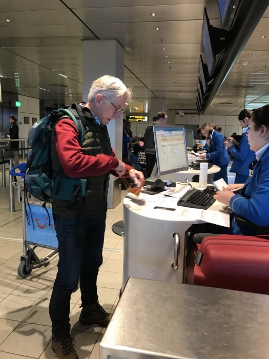 gerard-en-gerry-vertrekken-naar-vietnam-voor-hun-vrijwilligerswerkavontuur-2